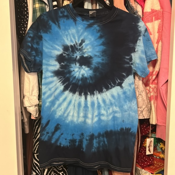 Gildan Blue Tie-Dye T-Shirt - Picture 3 of 4
